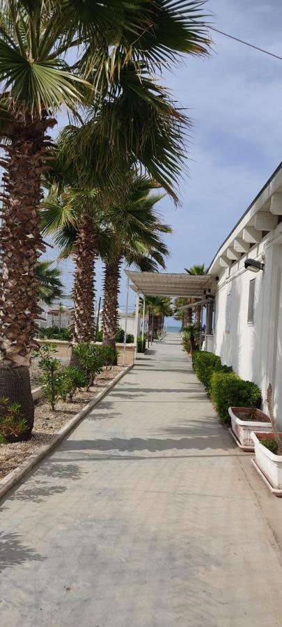 Oasi Degli Angeli Hotel Zapponeta Exterior foto
